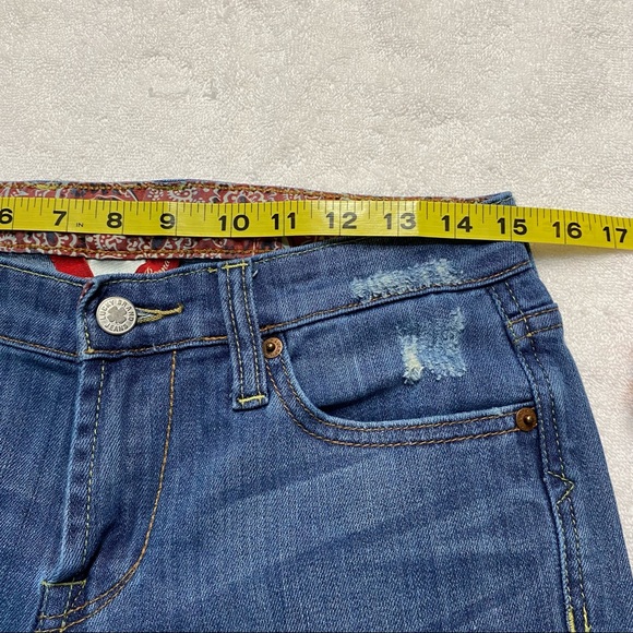 Lucky Brand Golden State Crop Jeans with Distressing Size 4/27 - Picture 9 of 12